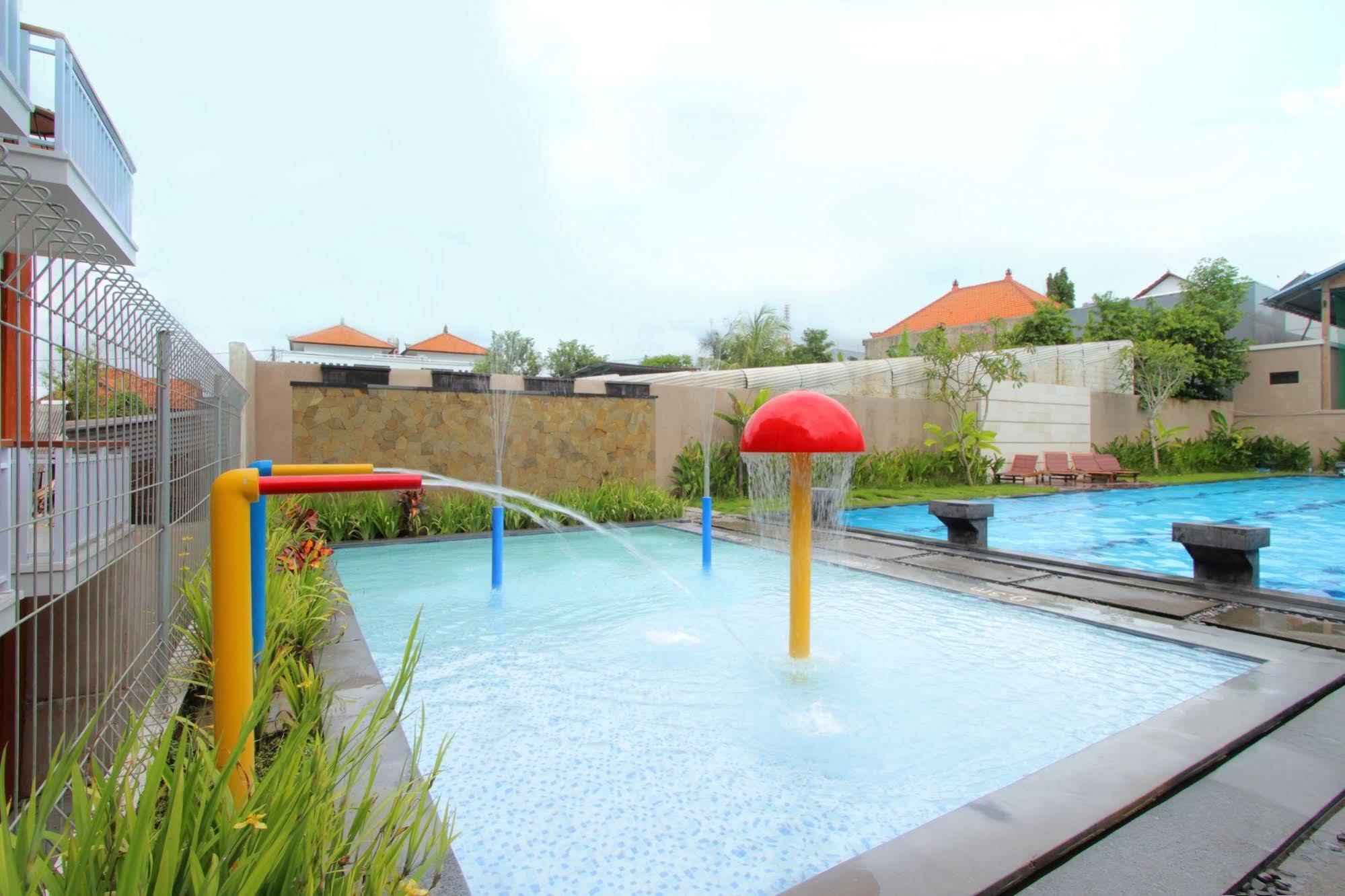 Umah Bali Suites And Residence Ντενπασάρ Εξωτερικό φωτογραφία